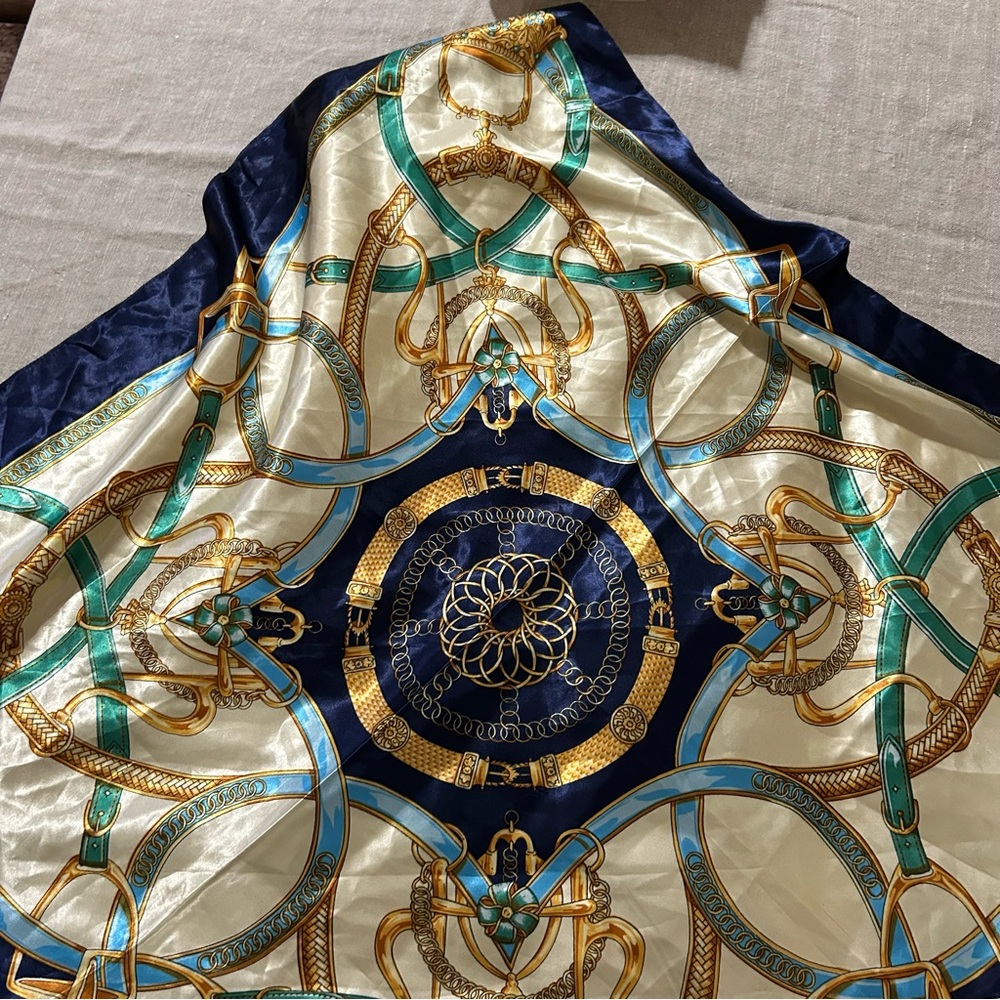 Elegant Navy and Gold Scarf